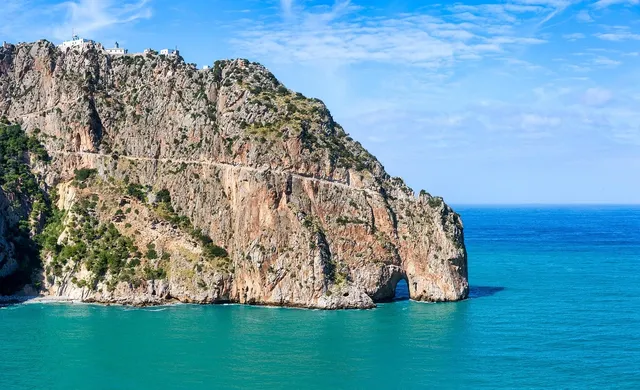 Détails : Le pied mont en Algerie, ville écologique, smartcity Algerie, ville au milieu de la nature en Algerie.